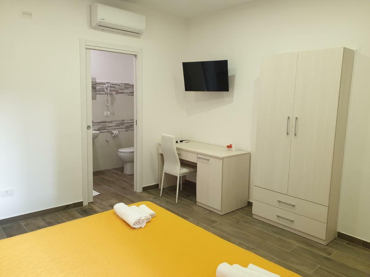Gio Rooms Scalea Eksteriør bilde