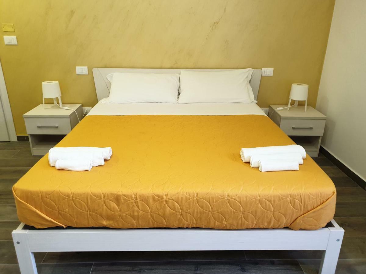 Gio Rooms Scalea Eksteriør bilde